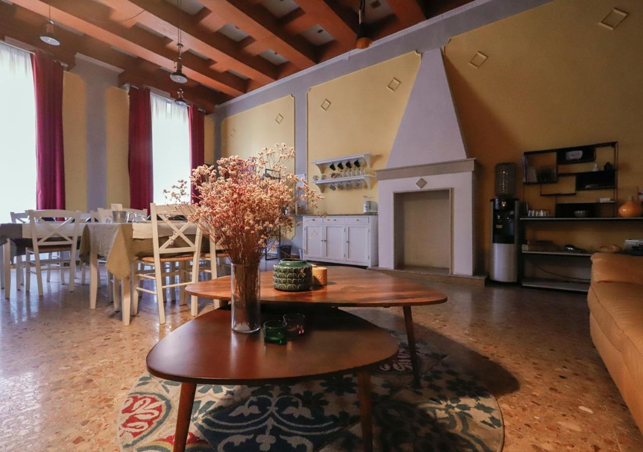 Retro B&B Piza Zewnętrze zdjęcie