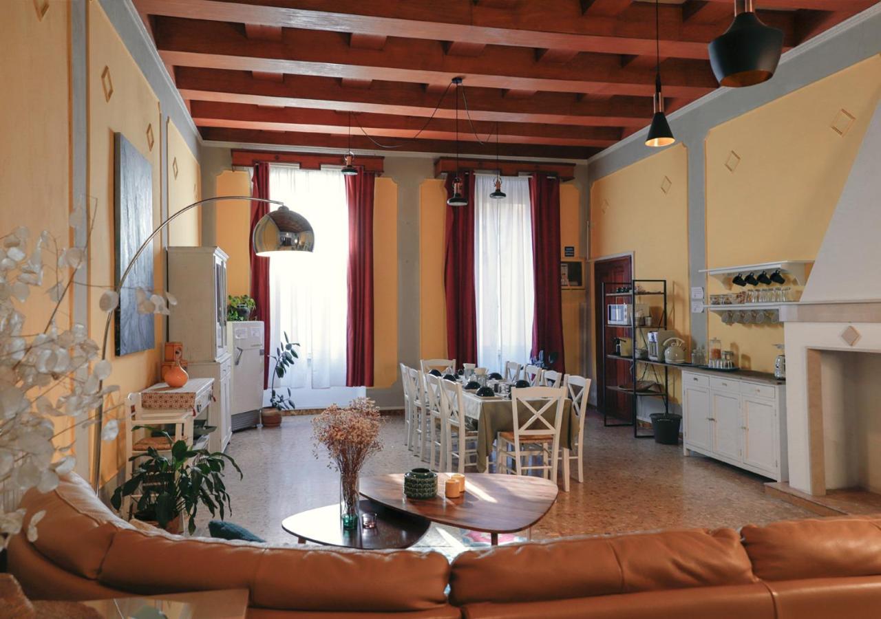 Retro B&B Piza Zewnętrze zdjęcie